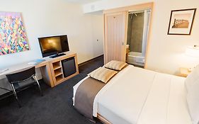 Vive Hotel Waikiki